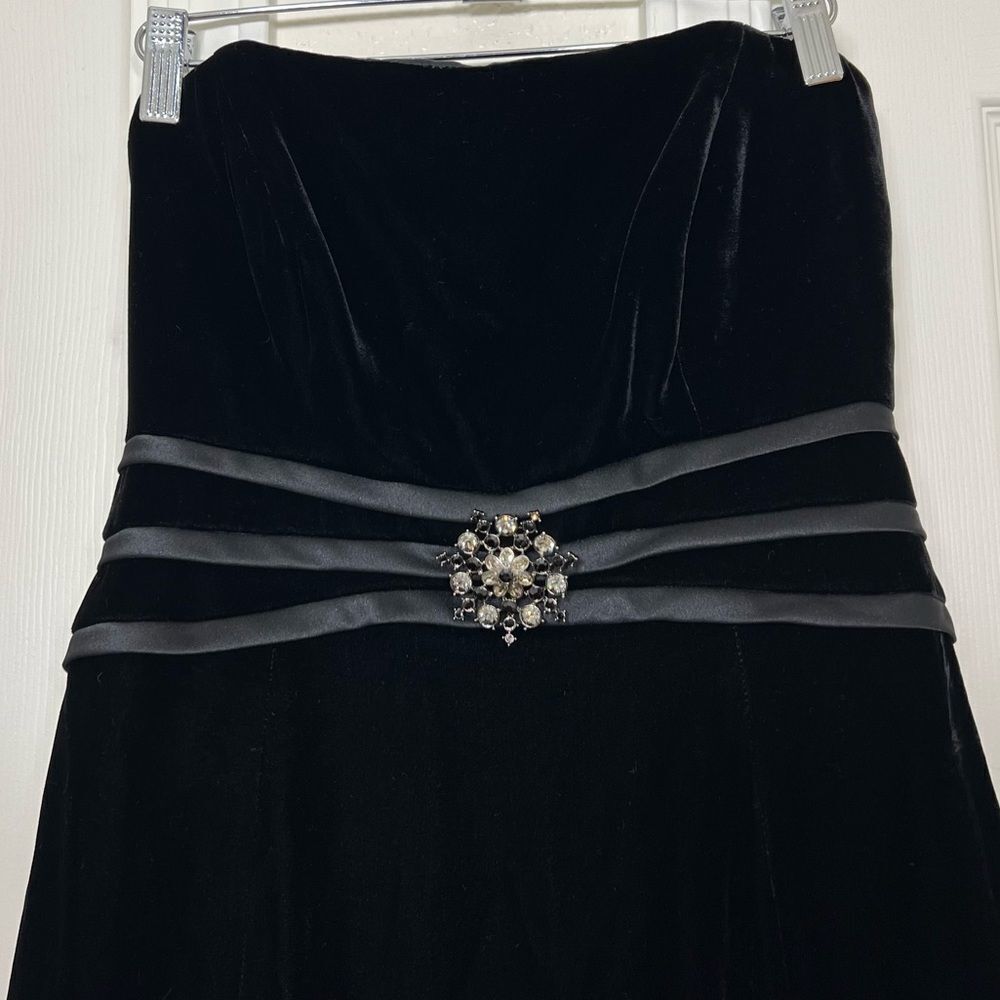 Talbots Black Velvet Tulle Strapless Dress Size 6 - Picture 3 of 14
